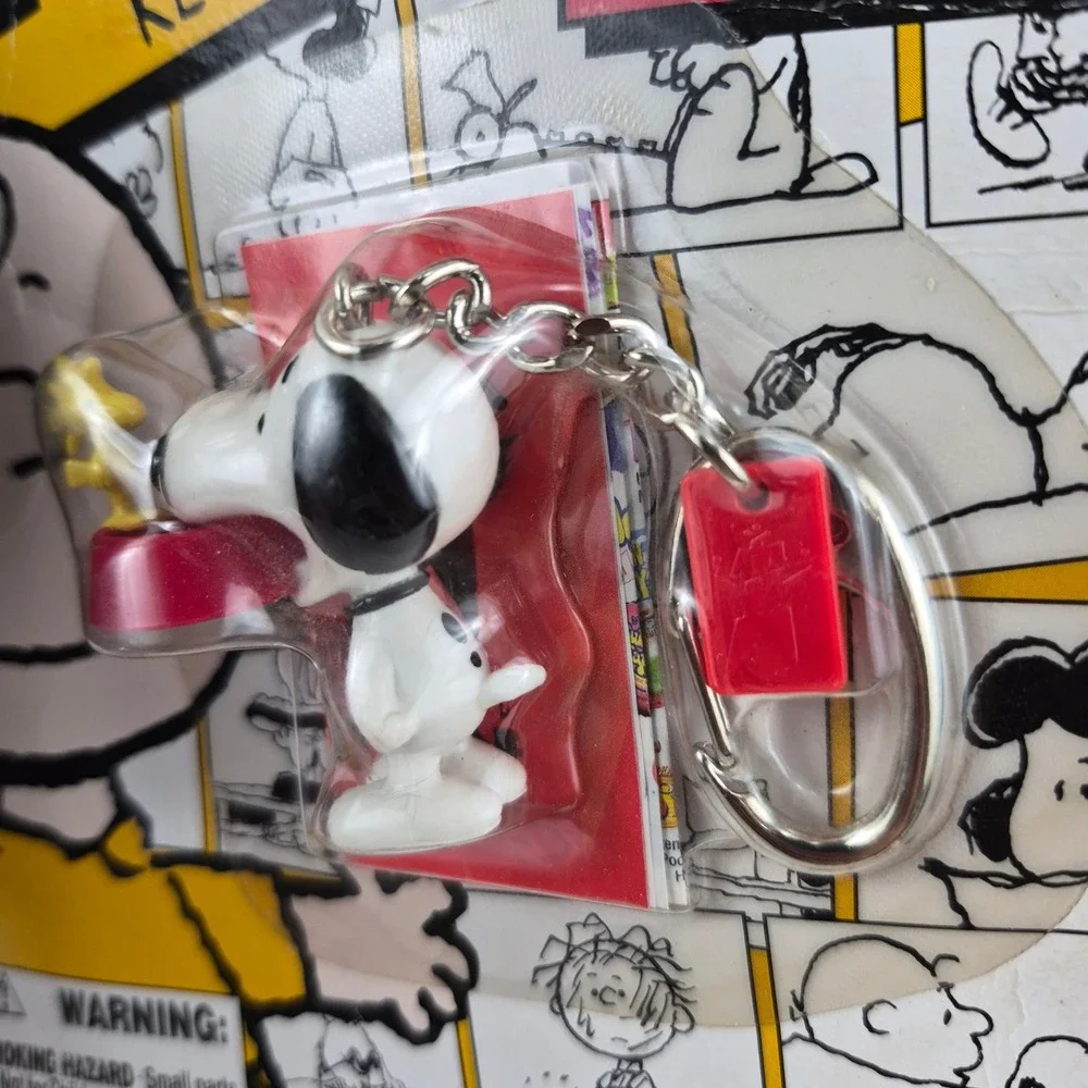 Vintage Peanuts Snoopy Woodstock Keychain Basic Fun Clip On Item 486-0 New